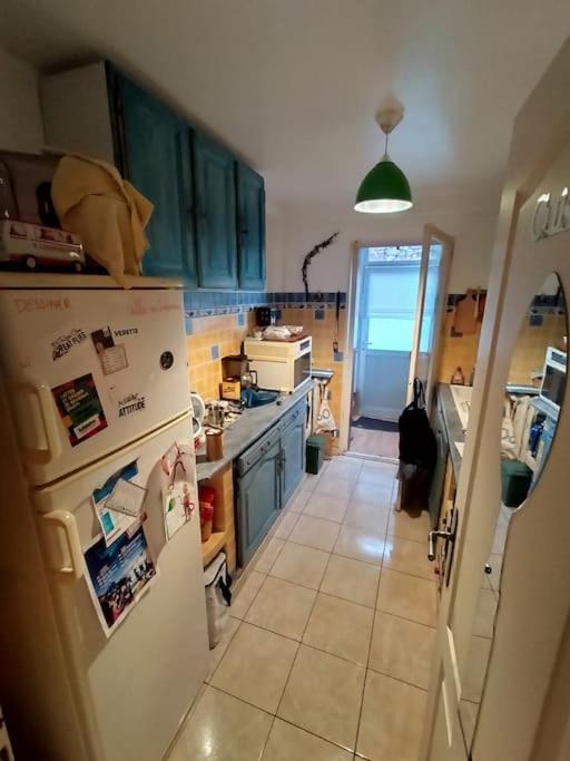 Appartement Agreable Pres De La Mer ! 土伦 外观 照片